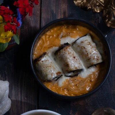 Баклажаны с мясом в Хачапури тетушки Марико по цене 535 ₽