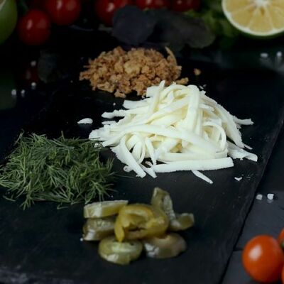 Сыр моцарелла в ШаурТим по цене 30 ₽