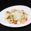 Салат Цезарь с креветкой в Harats Pub по цене 828