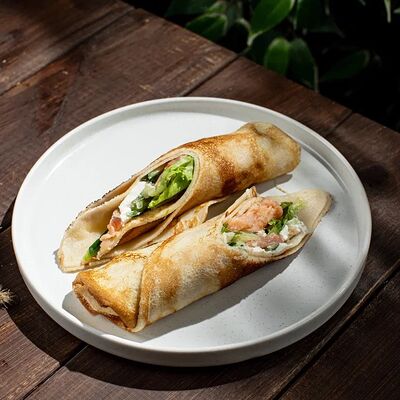 Блины с красной рыбой в Грин по цене 310 ₽