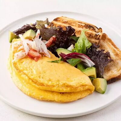 Омлет с крабом в Tao Sushi Lab по цене 680 ₽