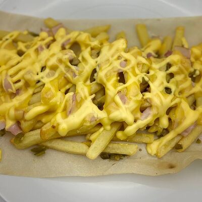 Чиз фри в БургерКорт & Sowa по цене 500 ₽