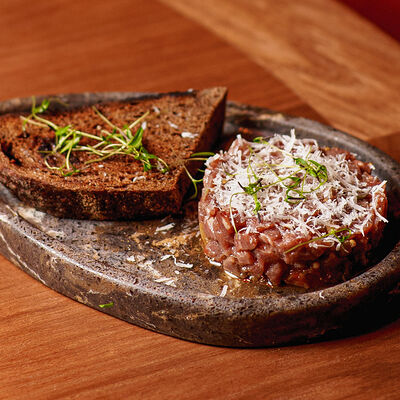 Тартар из говядины в Brera по цене 880 ₽