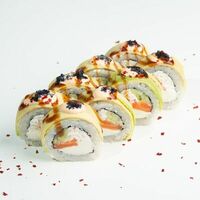 Большой в авокадо с лососем в ЁБИСАН