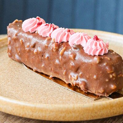 Муссовый батончик Шоколад-клубника в Светлица по цене 410 ₽