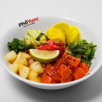Поке с лососем в PhoYum
