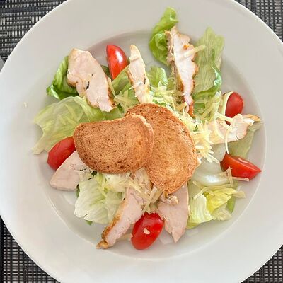 Цезарь с курицей в Трактир Распутинский по цене 515 ₽