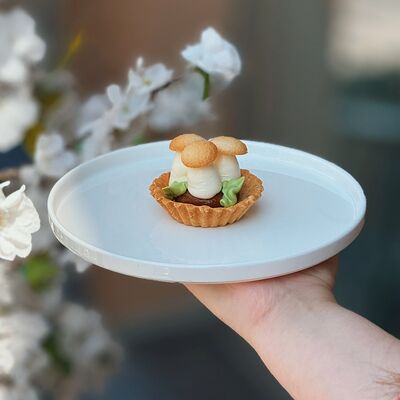 Пирожное Корзинка Грибочки в Кондитерская Виолет по цене 179 ₽