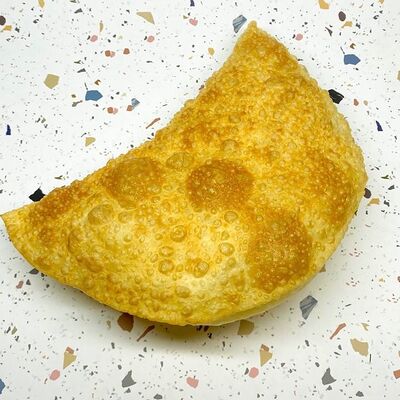 Чебурек 2 сыра + трюфельная паста в Чебуречная 84 по цене 450 ₽