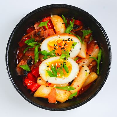 Токпокки Чеюк пикантные в Мистер пак по цене 636 ₽