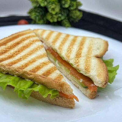 Сэндвич с лососем в As Pizza по цене 399 ₽