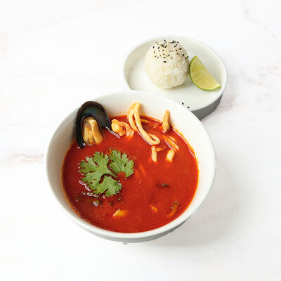 Том-ям с тигровыми креветками в MOGU по цене 975 ₽