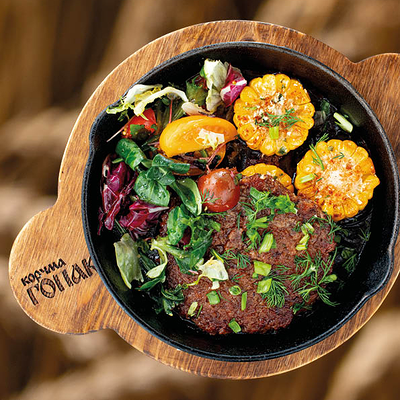 Котлета с беконом и сыром в Гопак по цене 1160 ₽