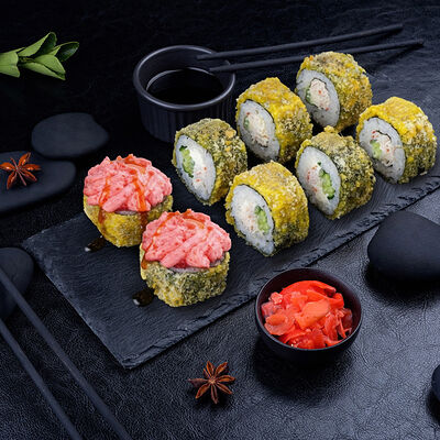 Жареный ролл КрабФайр в Суши даром по цене 415 ₽