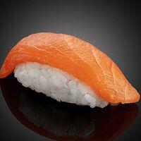 Суши Лососьв Sushi-arts