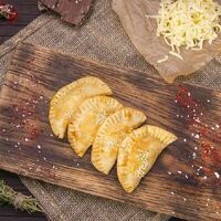 Самбусики с сыром в Кампус