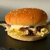 Чикен-чизбургер Релиш в Doner Kebab Family