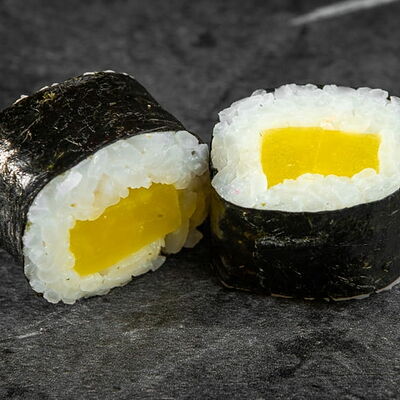 Нори маки с такуаном в Good Food по цене 198 ₽