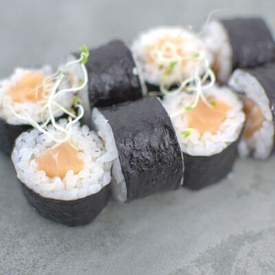 Сяке маки в Pizza Mafia по цене 290 ₽