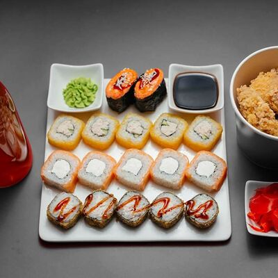 Комбо Лайт в Tora Sushi по цене 7890 ₸