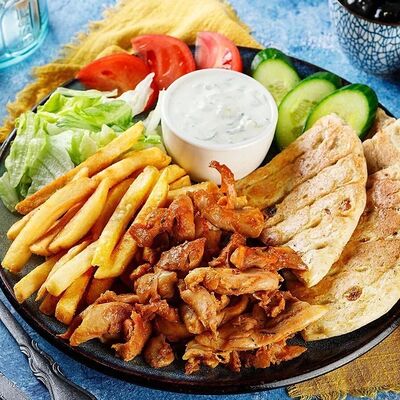 Гирос открытый с говядинойв Шаурма Гирос №1 по цене 780 ₽