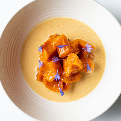 Печеная тыква с юдзу и ромашкой в Harvest по цене 550 ₽