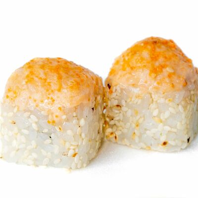 Запеченный с лососем в Ешь суши по цене 506 ₽