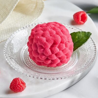 Десерт Малина в Ribambelle по цене 650 ₽