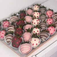 Клубника в шоколаде набор Hearts в Sweetness