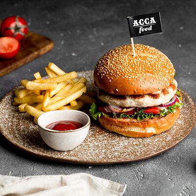 Вэй бургер с куриной котлетой с мангала с гарниром в A Food по цене 430