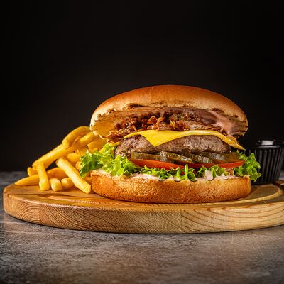 BBQ бургер в Эпицентр по цене 590 ₽