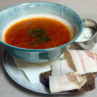 Борщ с телятиной в Oasis по цене 350 ₽