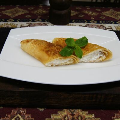 Блинчик с творогом в FastШашлык и Хинкали по цене 100 ₽