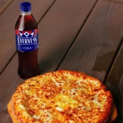 Комбо-набор (Хачапури по-мегрельски и Evervess Cola) в Хочу Пури по цене 745 ₽