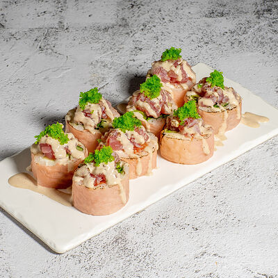 Ролл Тоннато 8шт в Corneli Pizza по цене 799 ₽