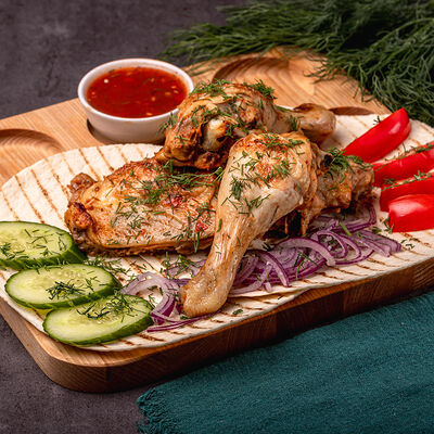 Куриные окорочка в ЧАЙХАНА ENJOY PLOV по цене 462 ₽