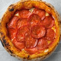 Пепперони с чоризо в Entree