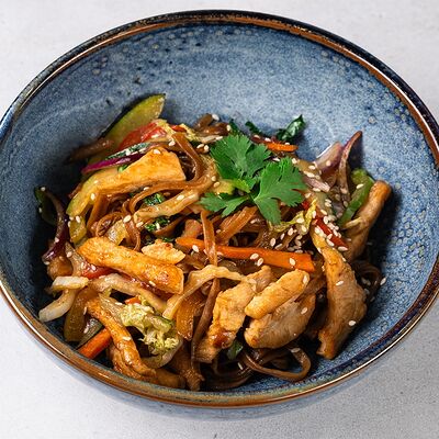 Соба с курицей в Раменная Ru-Rik по цене 580 ₽