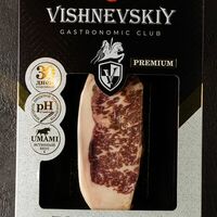 Стриплойн Dry Aged в Vishnevskiy Gastronomic Club