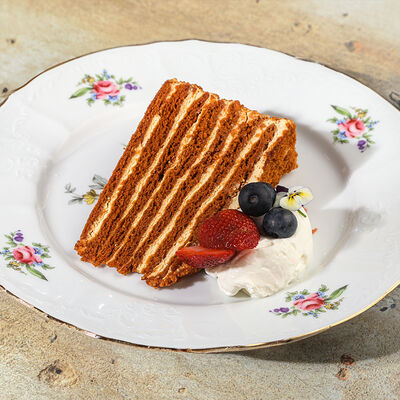 Медовик в Ива по цене 765 ₽