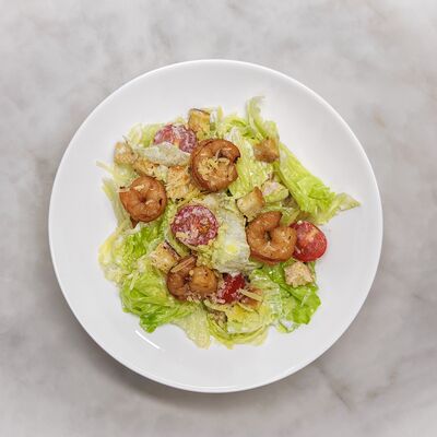 Салат Цезарь с креветками гриль в Bonape по цене 649 ₽