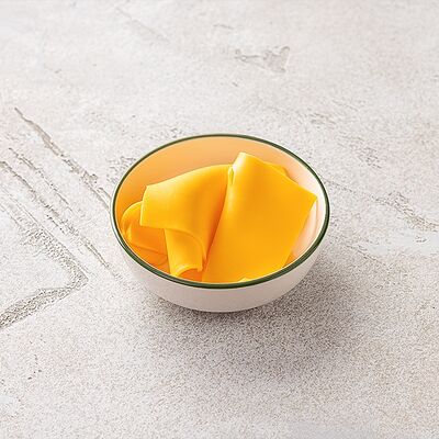 Сыр чеддер в Шоколадница по цене 60 ₽