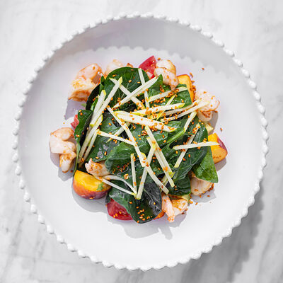 Креветки, зеленое яблоко и хурма в Mushrooms по цене 1380 ₽