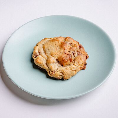 Печенье с шоколадом и фундуком в Coco по цене 2000 ₸