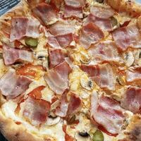 Иберика с сырным бортиком в Impasta Cafe