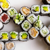 Логотип Ясураги