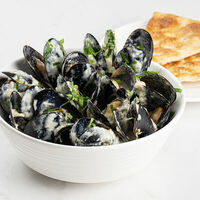 Мидии в сливочном соусе в Империя пиццы