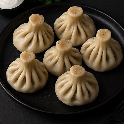 Хинкали с грибами и курицей в Оджах по цене 650 ₽