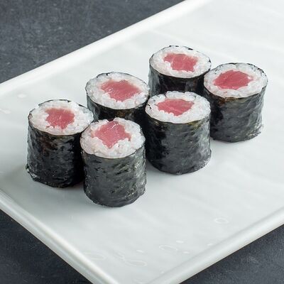 Мини-ролл Тунец в CRAZY SUSHI по цене 250 ₽