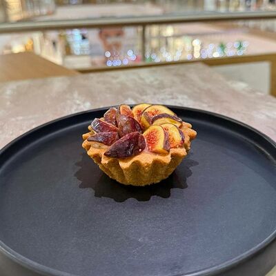 Корзинка с инжиром в Мадьяр-Гриль по цене 270 ₽